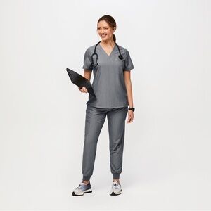 FIGS Technical Collection Grey Set Top size XL joggers Large